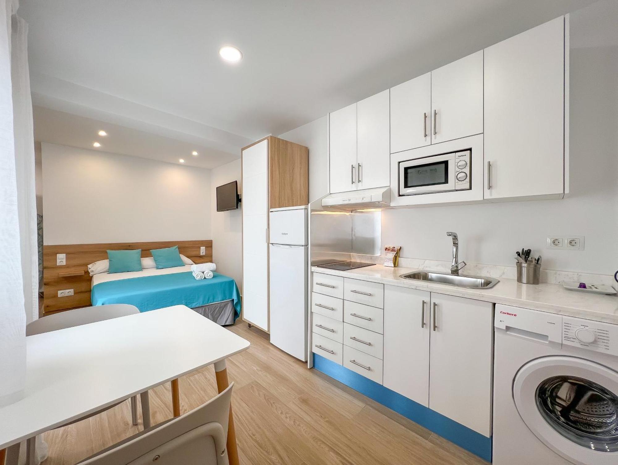 טורמולינוס Sunsands Studio 1ºb Playa76 Carihuela מראה חיצוני תמונה