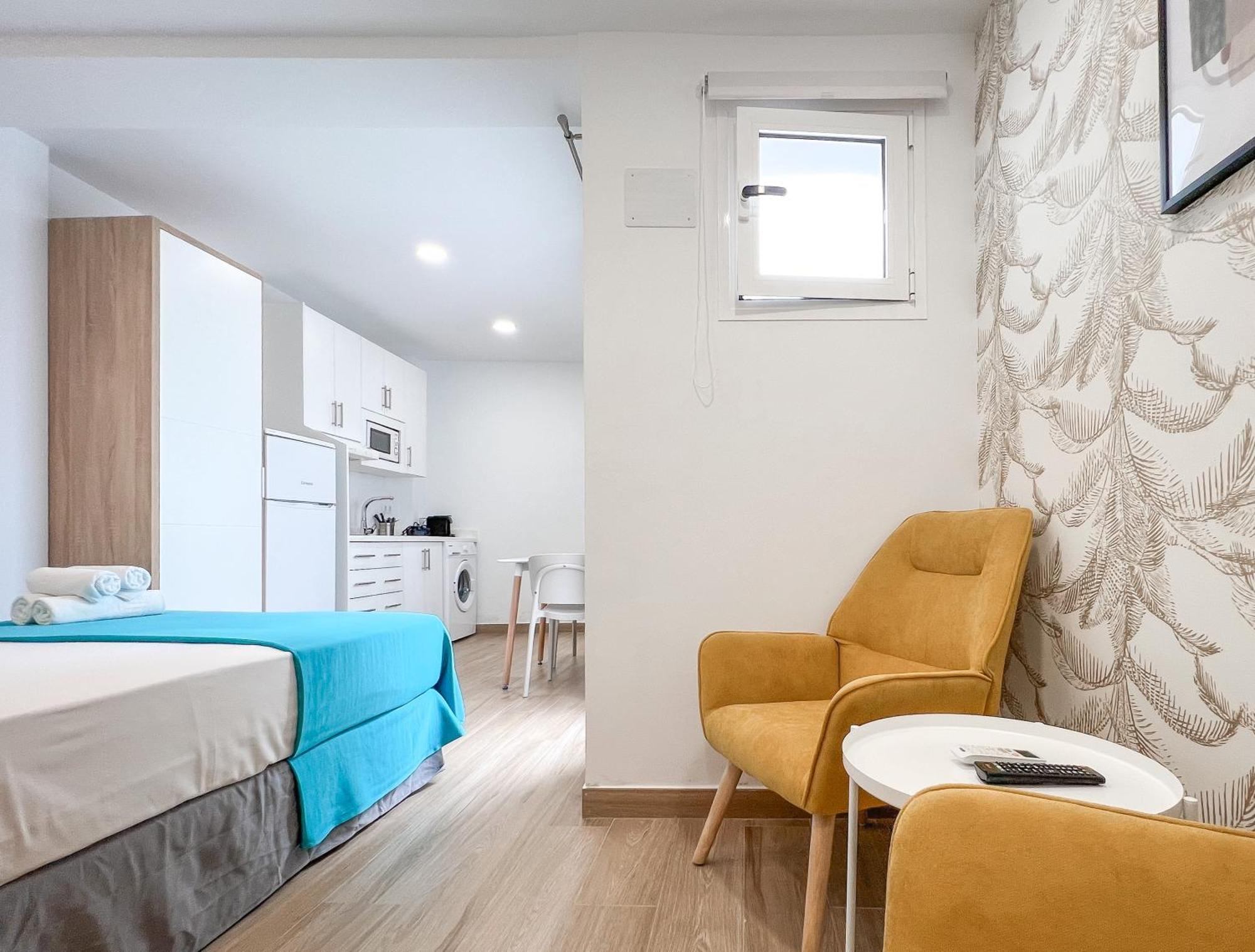 טורמולינוס Sunsands Studio 1ºb Playa76 Carihuela מראה חיצוני תמונה